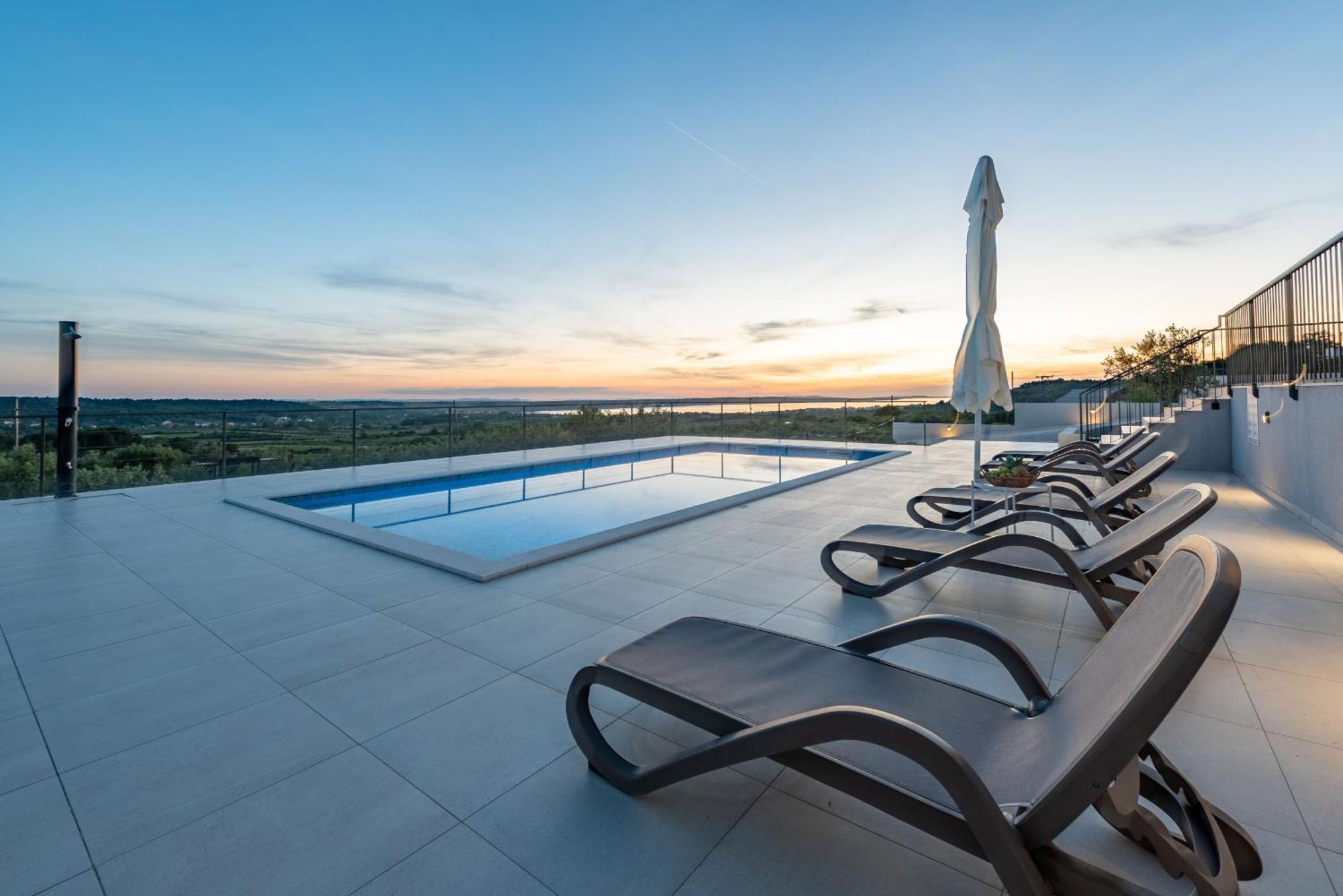 Villa Suton Zadarvillas Podvrsje Kültér fotó