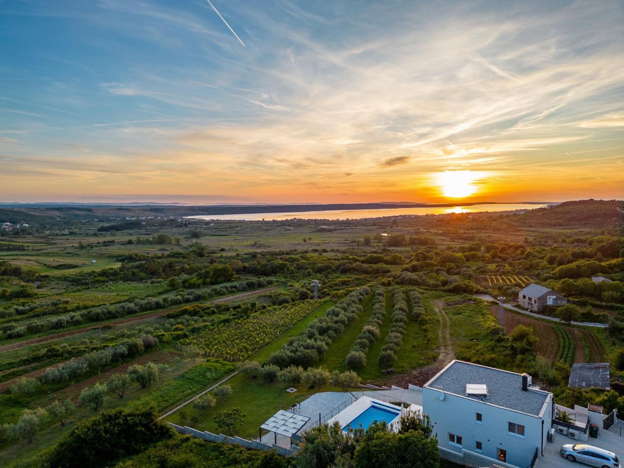 Villa Suton Zadarvillas Podvrsje Kültér fotó
